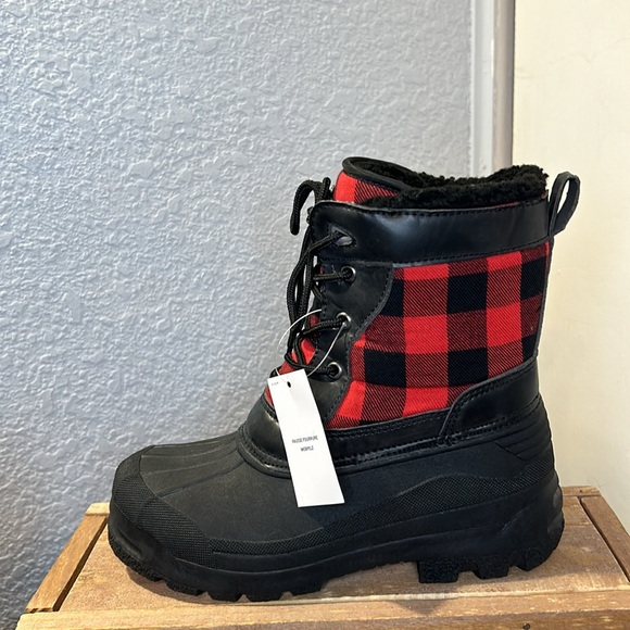 NWT Lands’End fleece lined outdoor boots - Picture 4 of 10